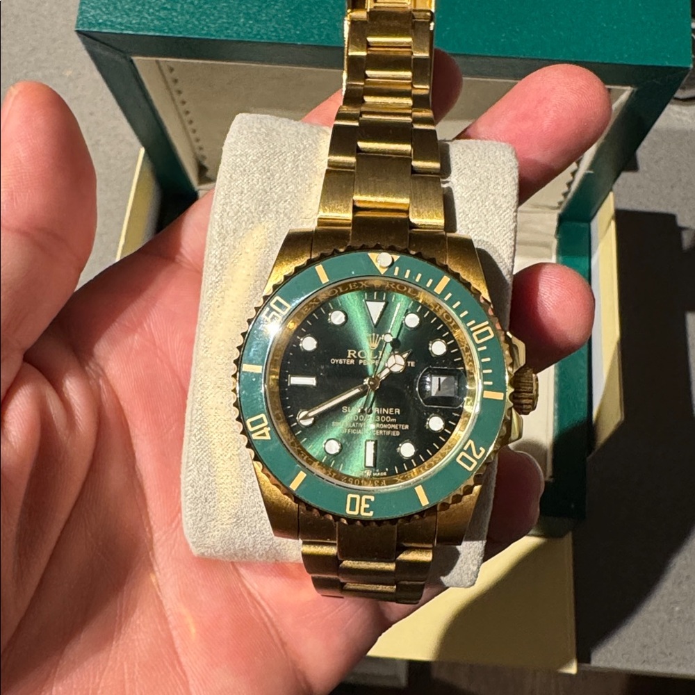 Rolex Gold and White Warranty Card Set